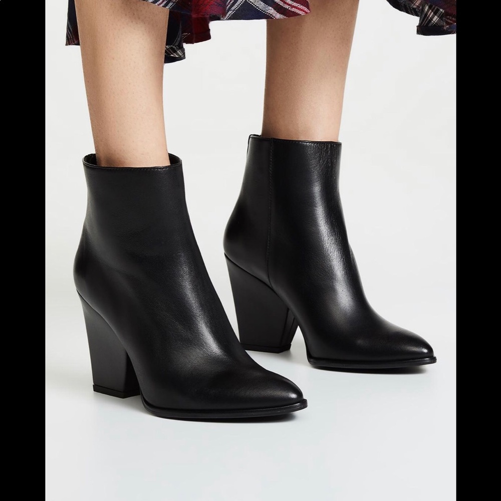 Bedford Booties- Sz 10M-  NWT- Never worn.